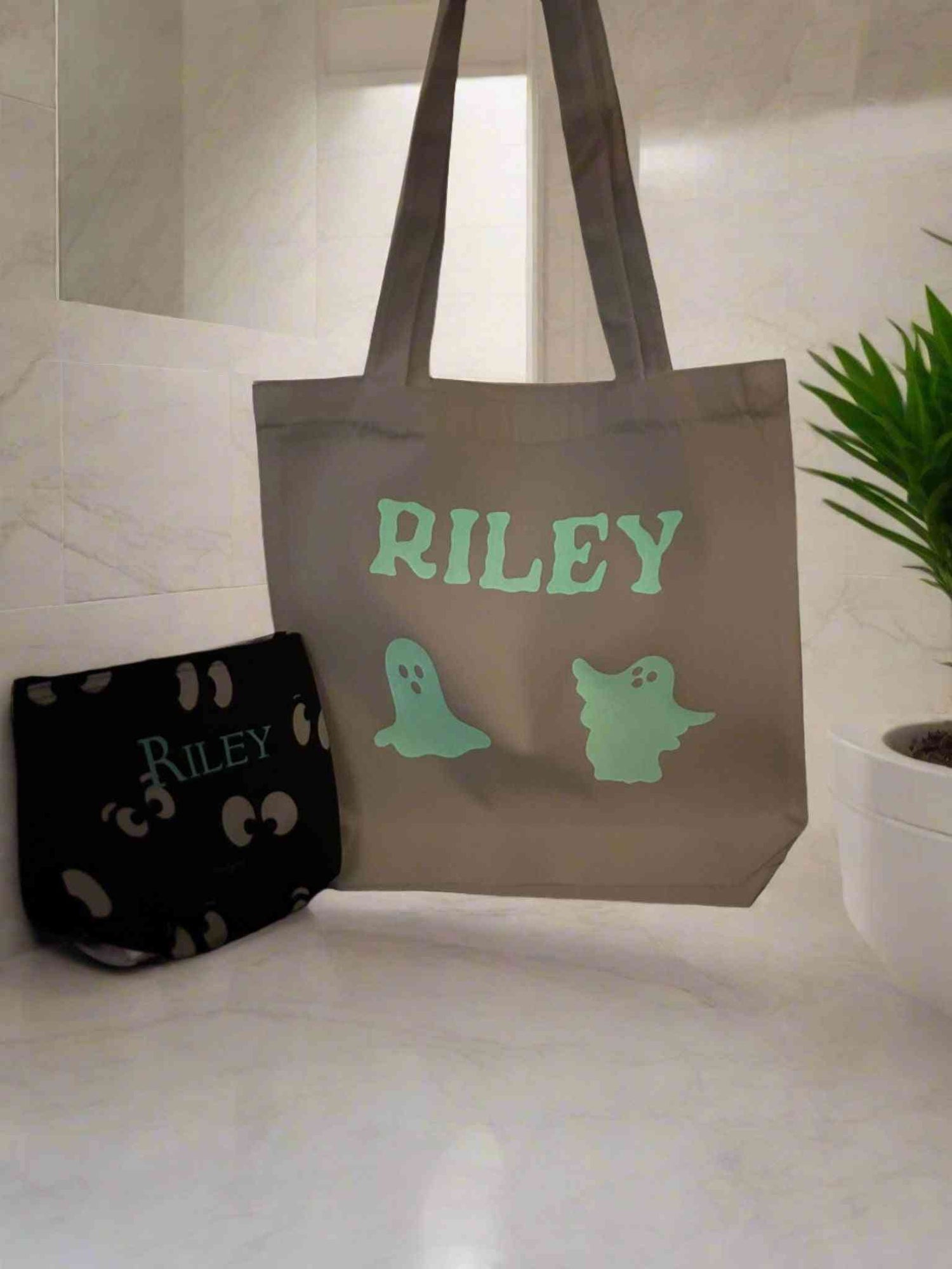 Canvas Tote Bags-Custom Designing 
