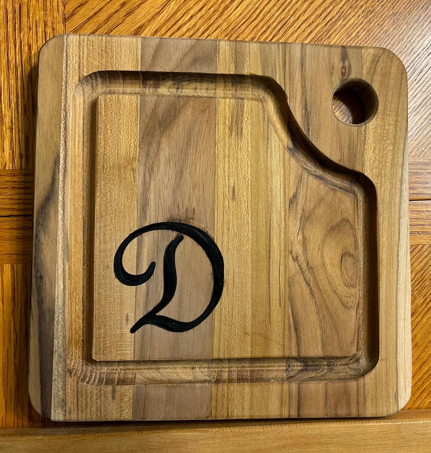 Wood Designed boards with Resin
