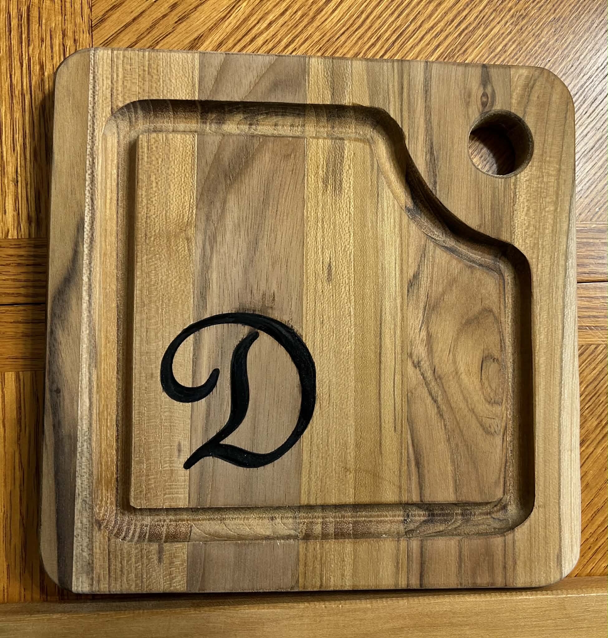 Wood Designed boards with Resin
